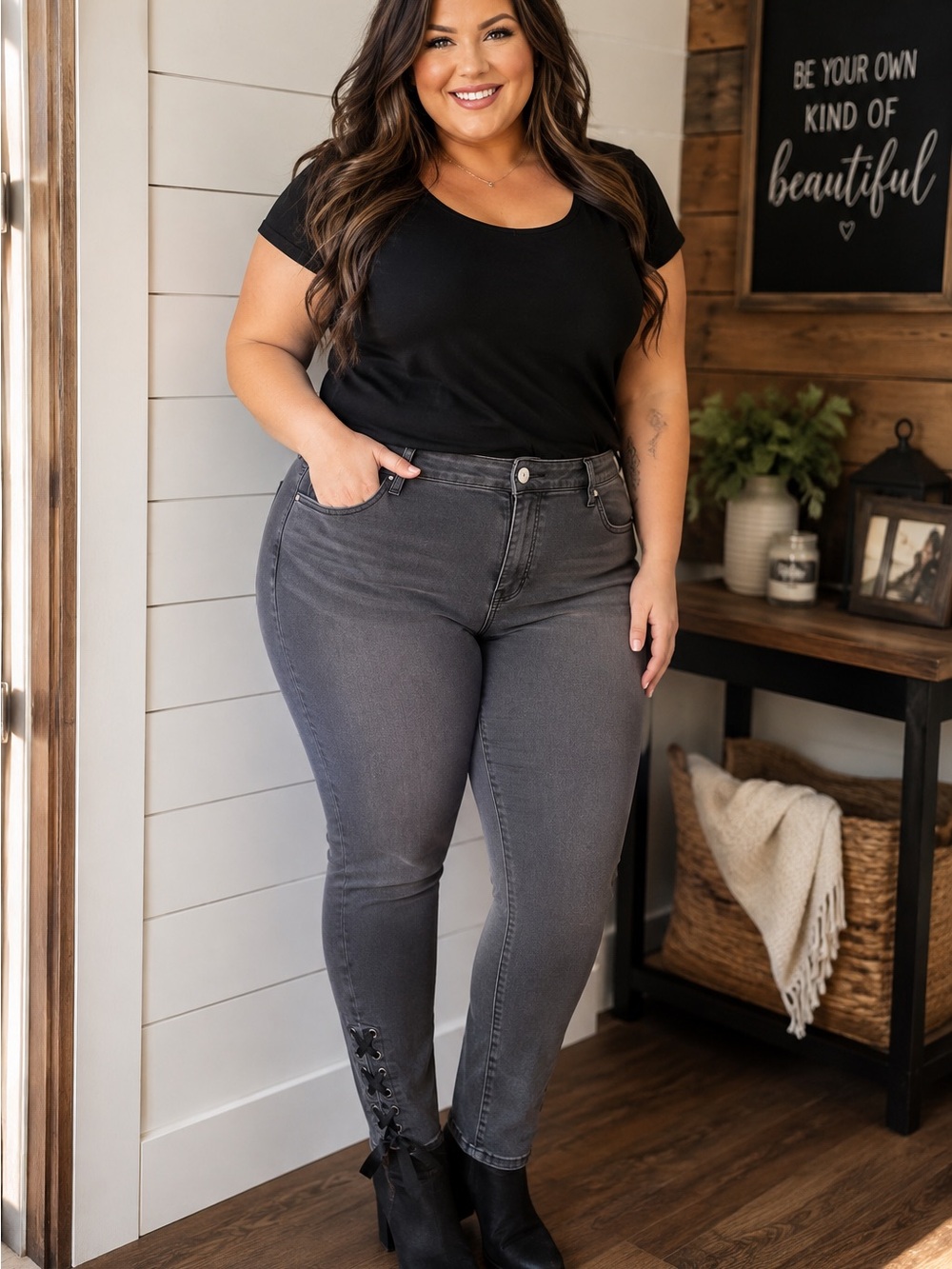 Black High-Rise Jeans with ribbon at the bottom